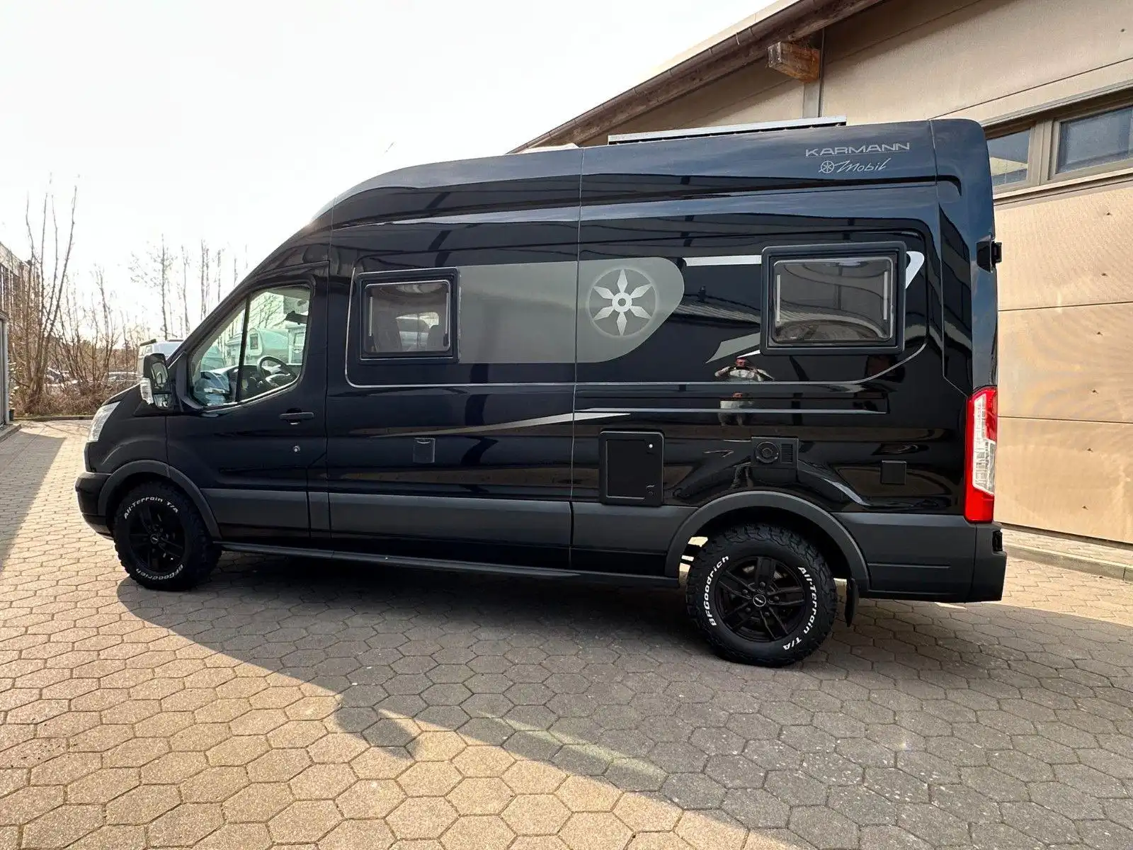 KARMANN Dexter 560 4x4 Allrad